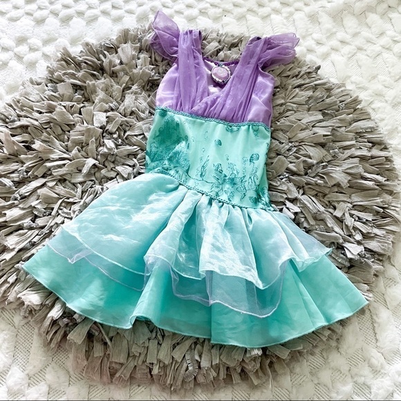Disney Collection Ariel Girls Costume in Size 2 - Picture 2 of 7